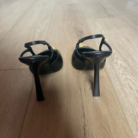 Saint Laurent JEANNE SLINGBACK PUMPS IN SMOOTH LEATHER - Picture 13 of 13